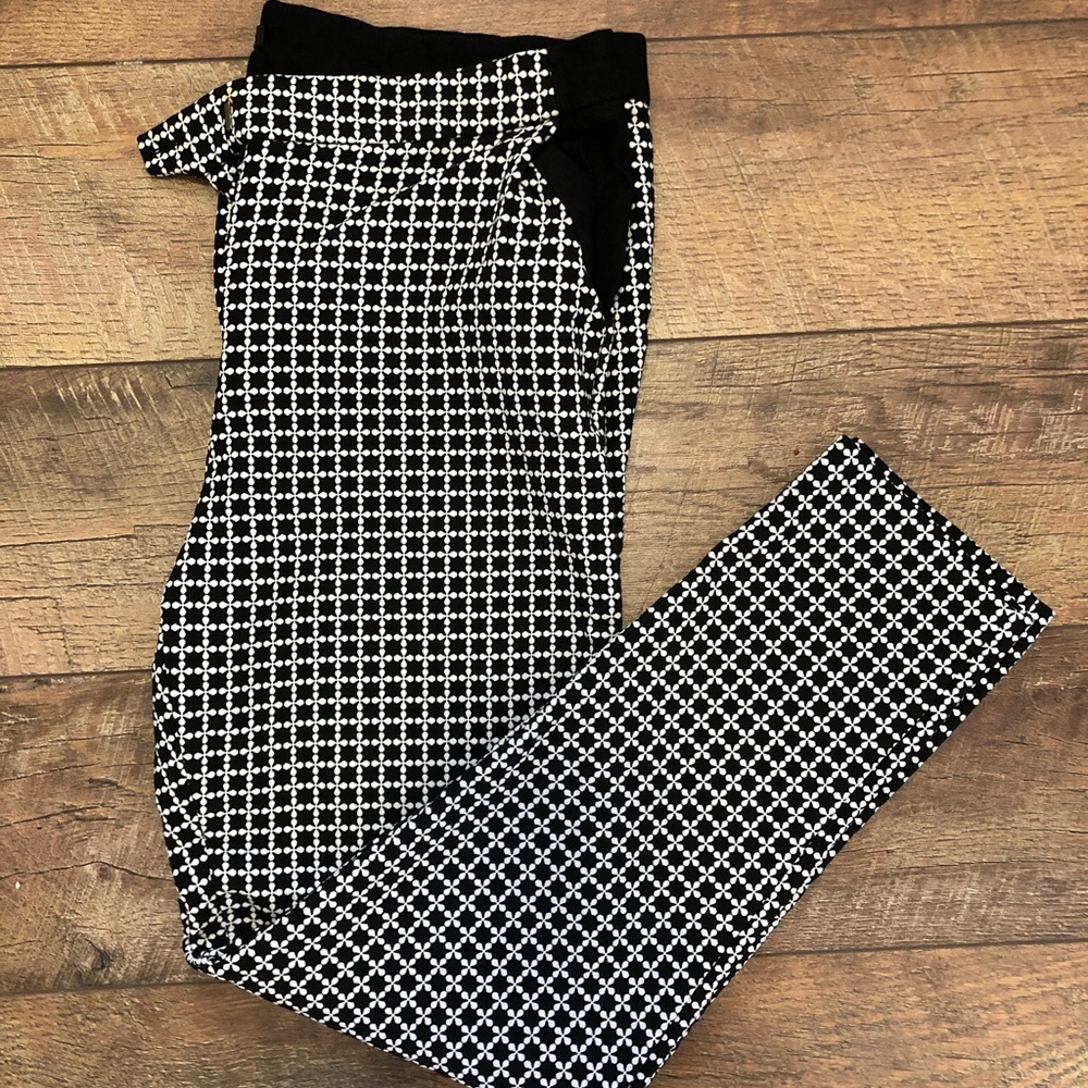 Fashion Nova Skinny Slacks